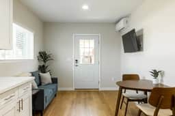 Cozy Casa | Santee Modern Monthly Escape - Image 4