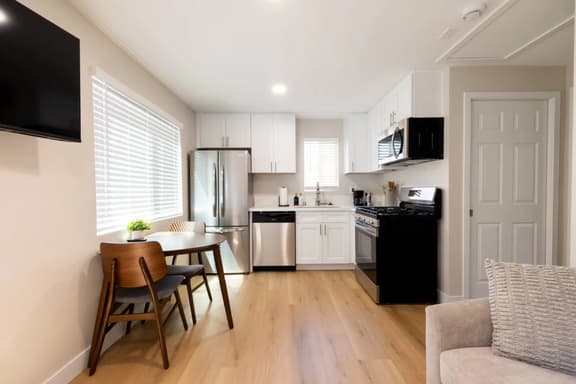 Cozy Casa | Sunny Santee Sanctuary - Image 1